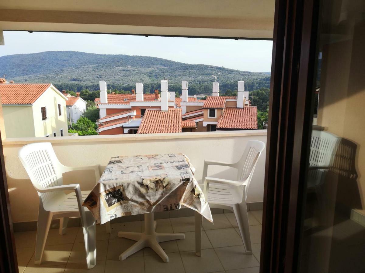קרס Laura And Nevio Apartments And Rooms מראה חיצוני תמונה
