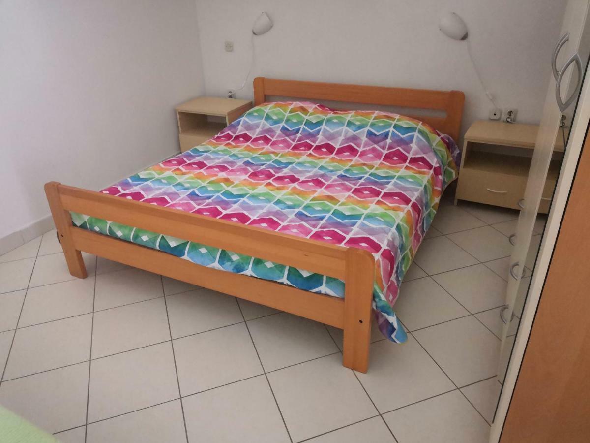 קרס Laura And Nevio Apartments And Rooms מראה חיצוני תמונה